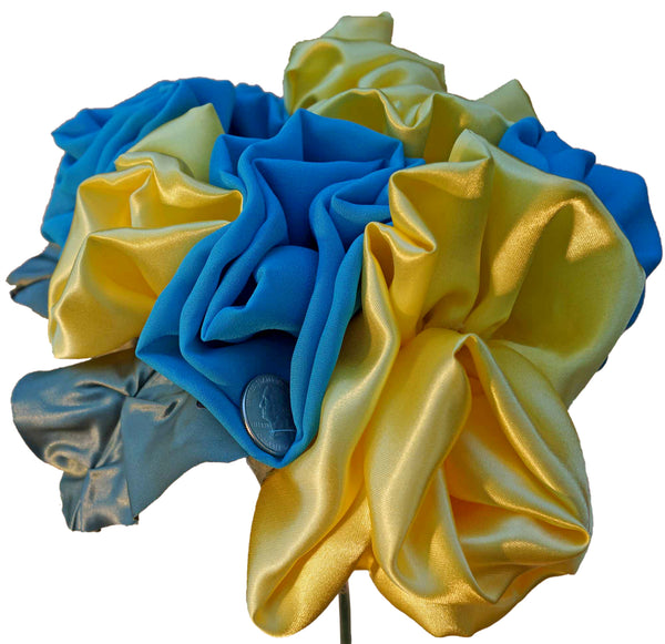 Turquoise & Yellow Roses