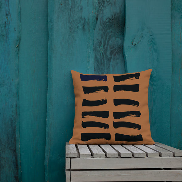 02 The Receptive Hexagram Throw Pillow