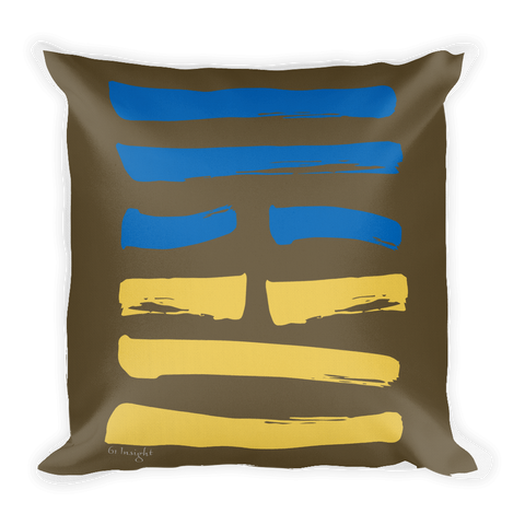 61 Insight Hexagram Throw Pillow